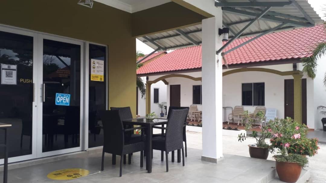 The Nutshell Chalet Langkawi Pantai Cenang  Esterno foto