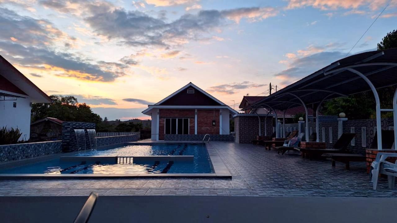 The Nutshell Chalet Langkawi Pantai Cenang  Esterno foto